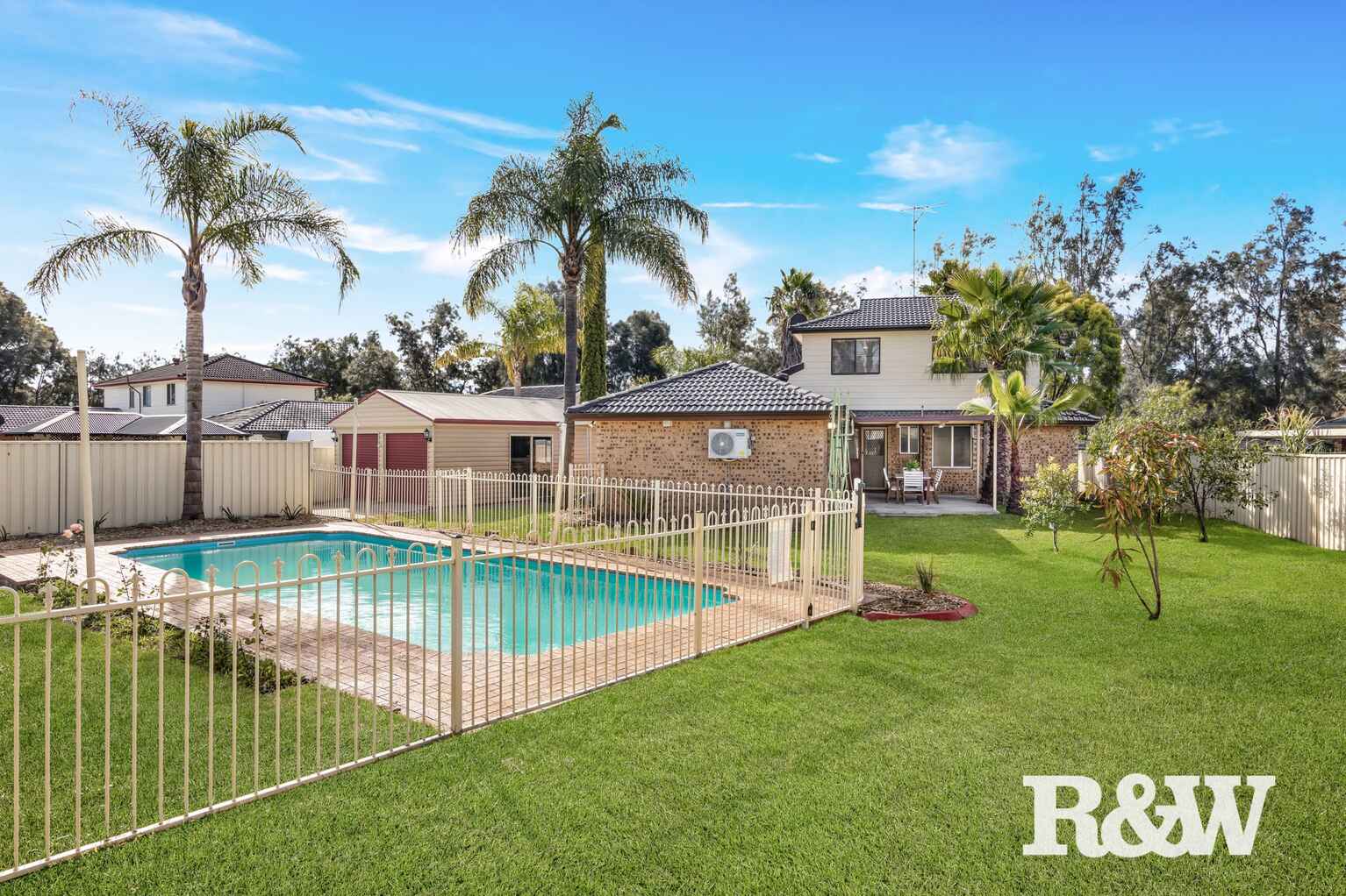 16 Avon Place St Clair 16 Avon Place St Clair