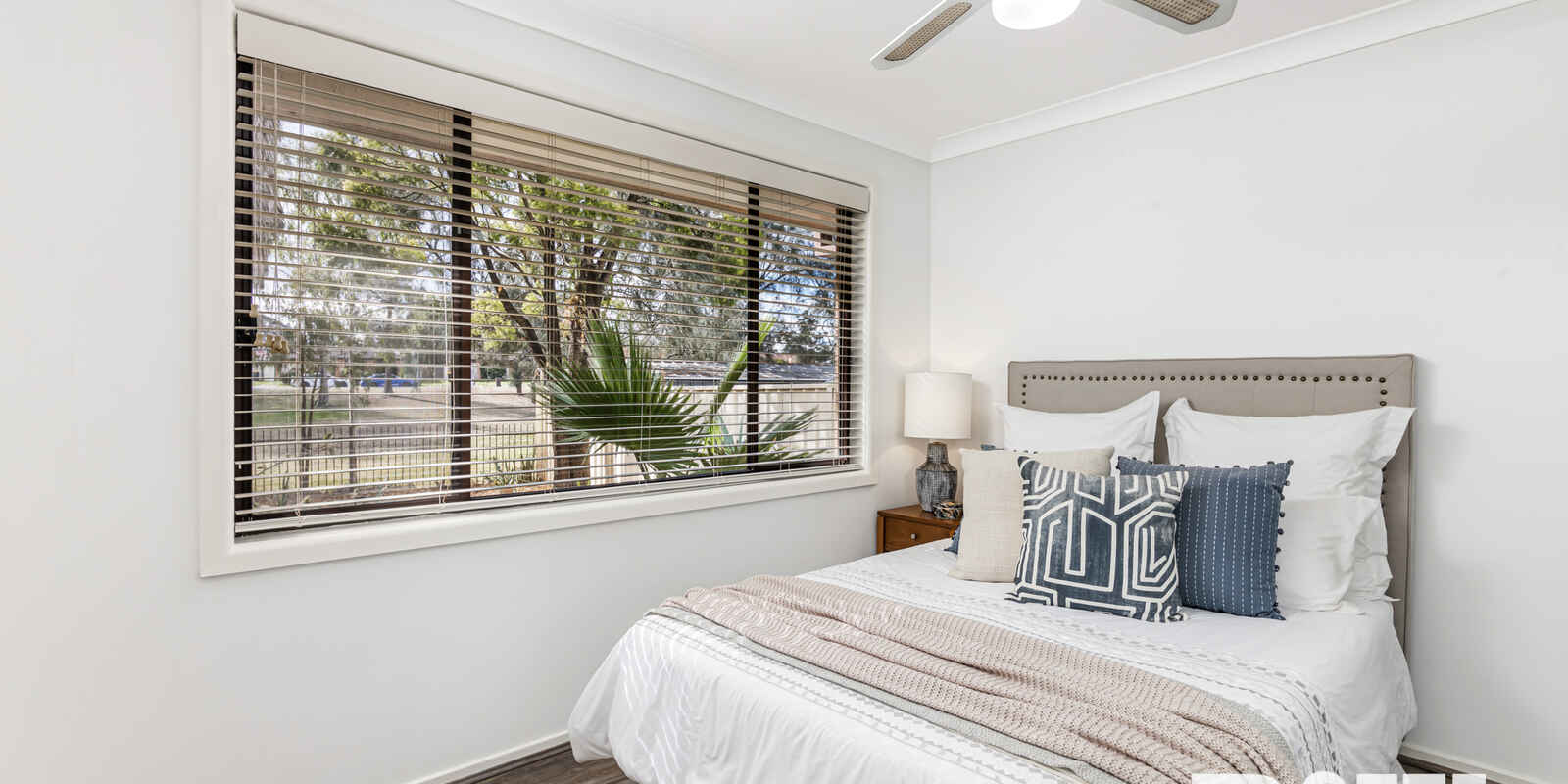 16 Avon Place St Clair 16 Avon Place St Clair