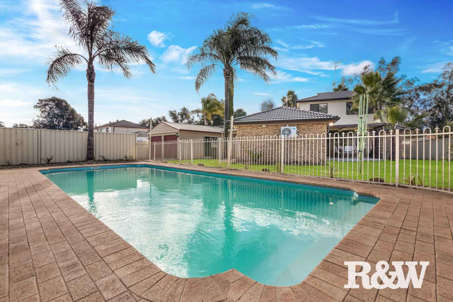 16 Avon Place St Clair 16 Avon Place St Clair