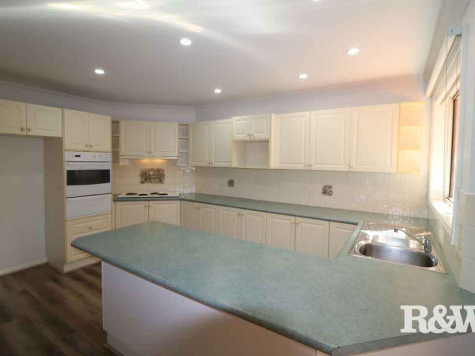 1A Chrisalex Place St Clair