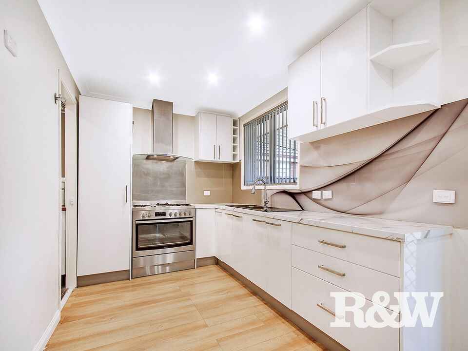 59 Explorers Way St Clair