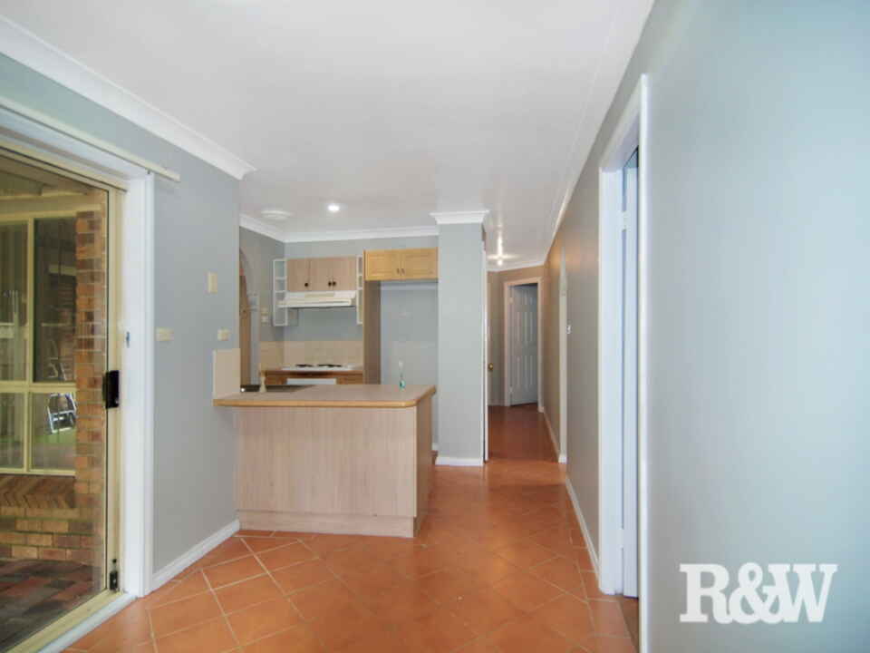 15 Toomung Circuit Claremont Meadows