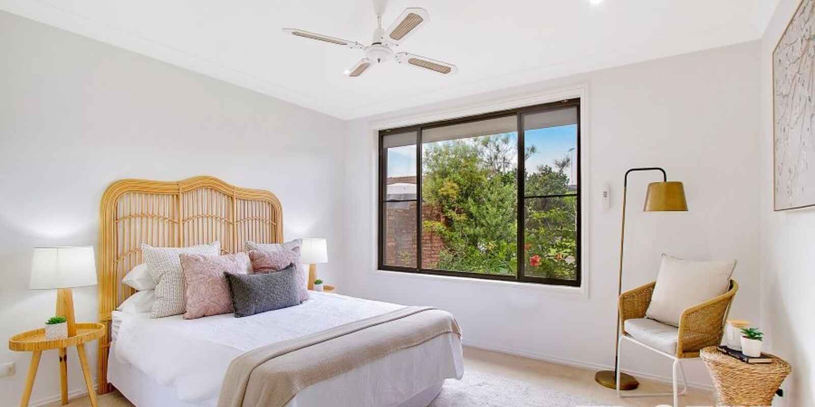 18 Caribou Close St Clair 18 Caribou Close St Clair