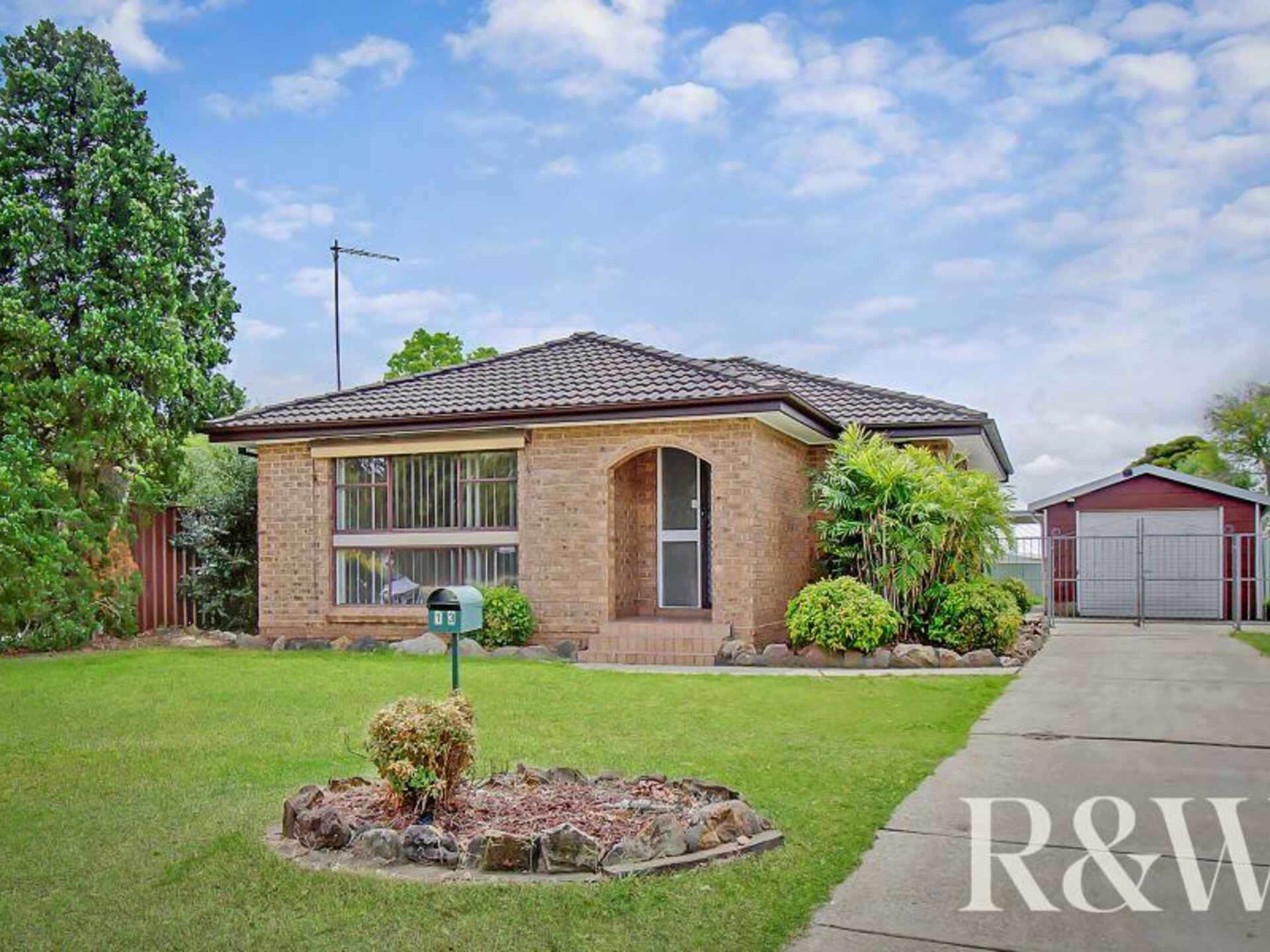 13 Rochford Street St Clair