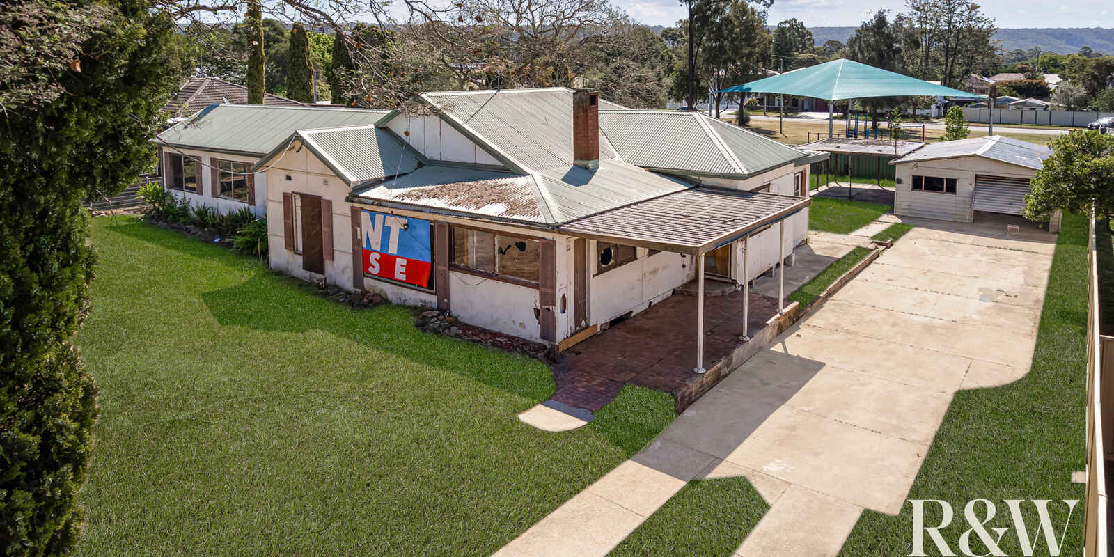 10 Mulgoa Road Regentville