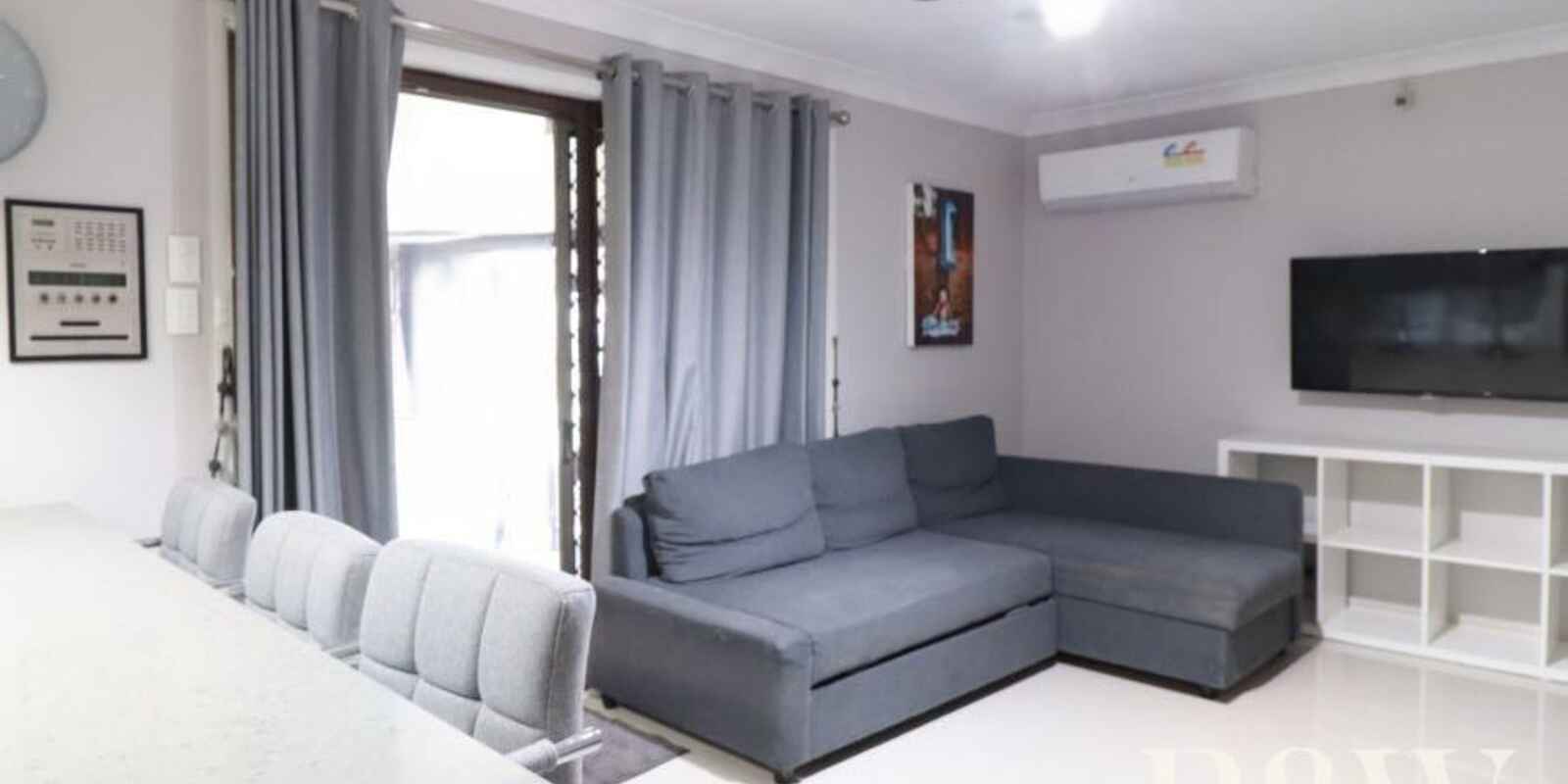 59 Cook Parade St Clair