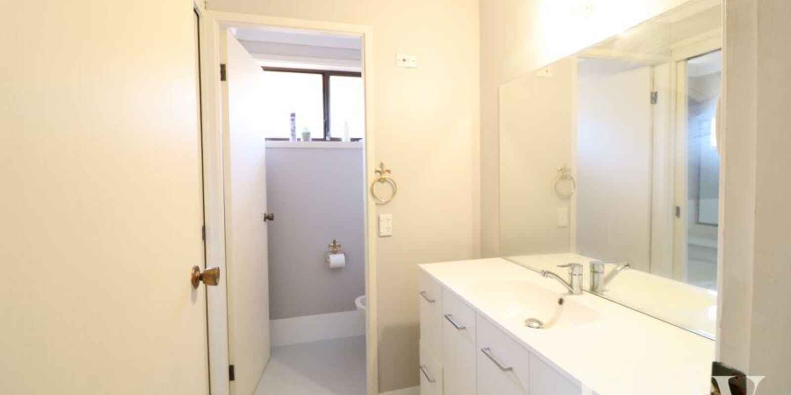 59 Cook Parade St Clair