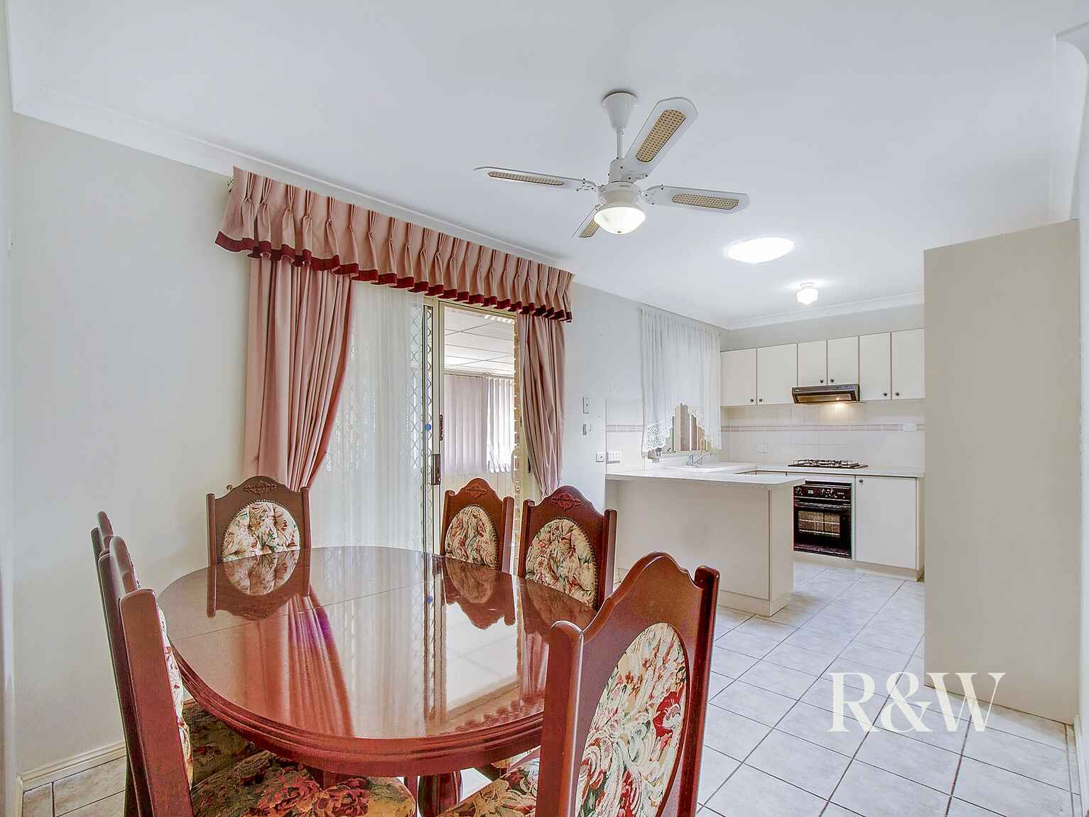 5 Shamrock Court St Clair 5 Shamrock Court St Clair