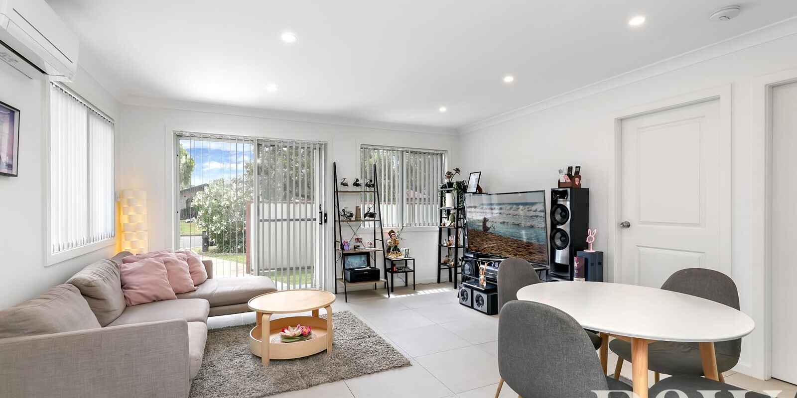 2 & 2A Francis Greenway Avenue St Clair