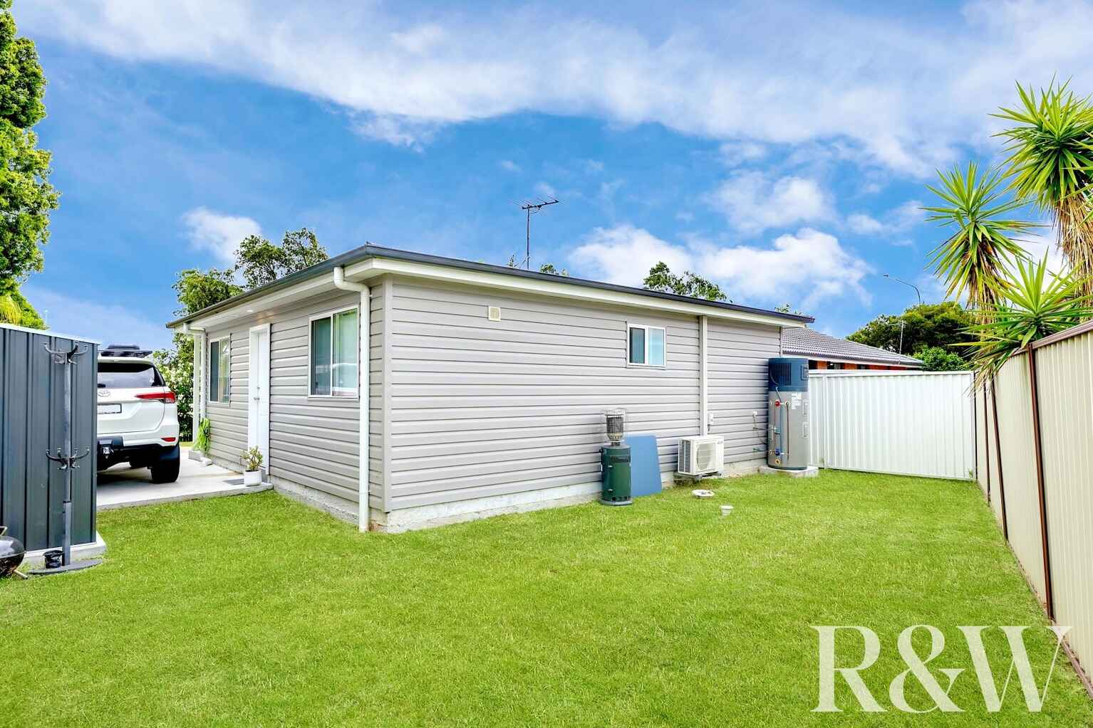 2 & 2A Francis Greenway Avenue St Clair