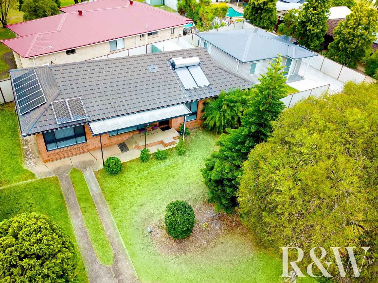 2 & 2A Francis Greenway Avenue St Clair