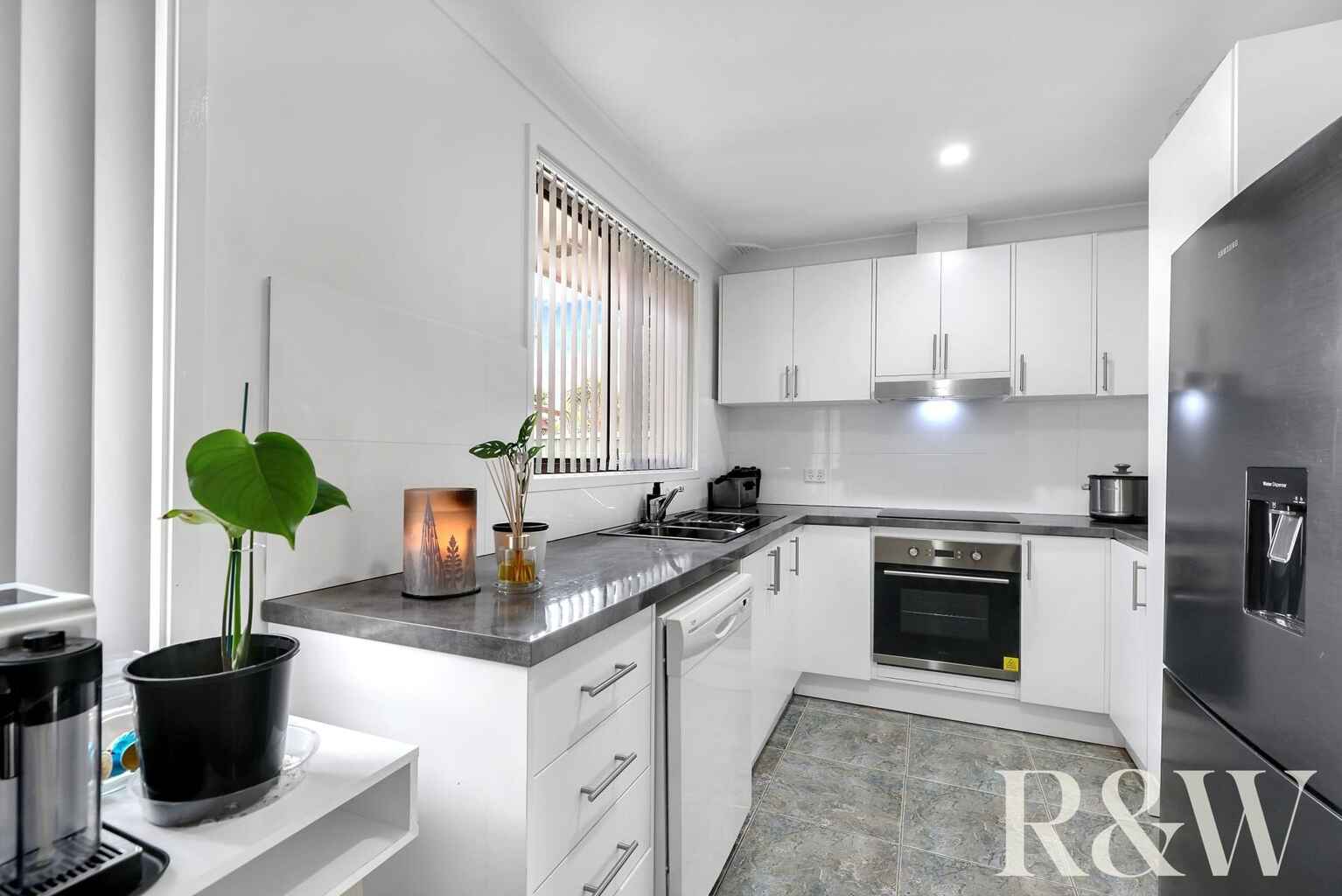 2 & 2A Francis Greenway Avenue St Clair