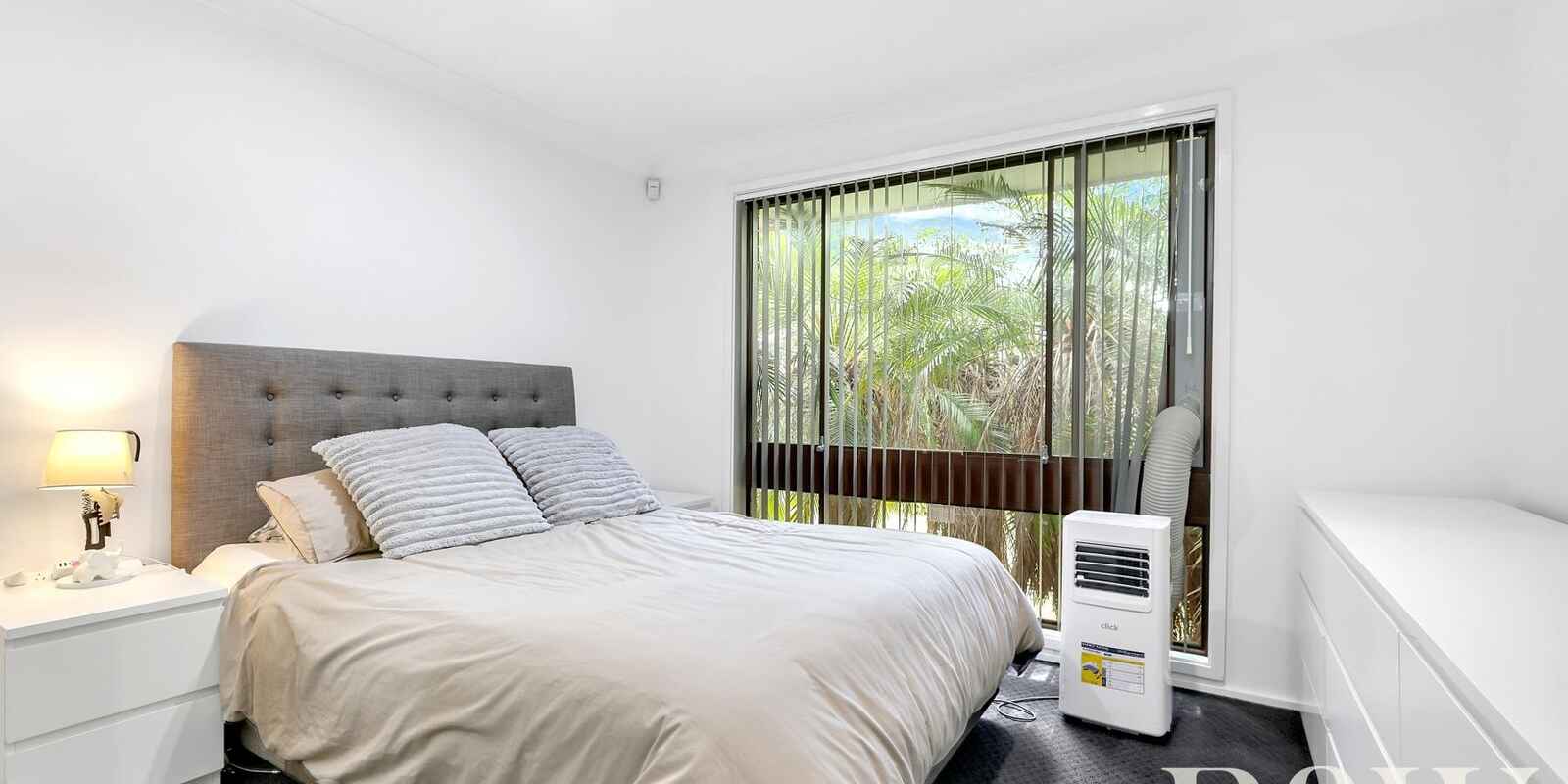 2 & 2A Francis Greenway Avenue St Clair