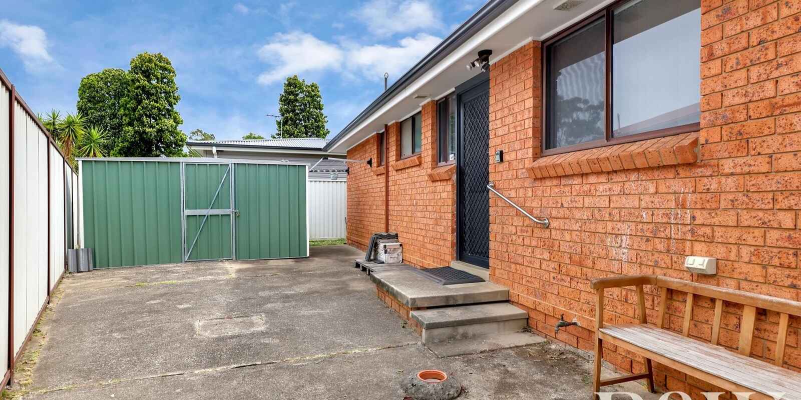 2 & 2A Francis Greenway Avenue St Clair
