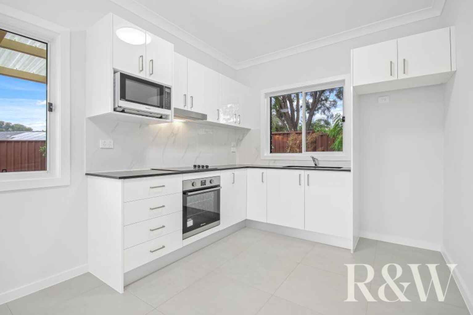 16a Arundel Park Drive St Clair