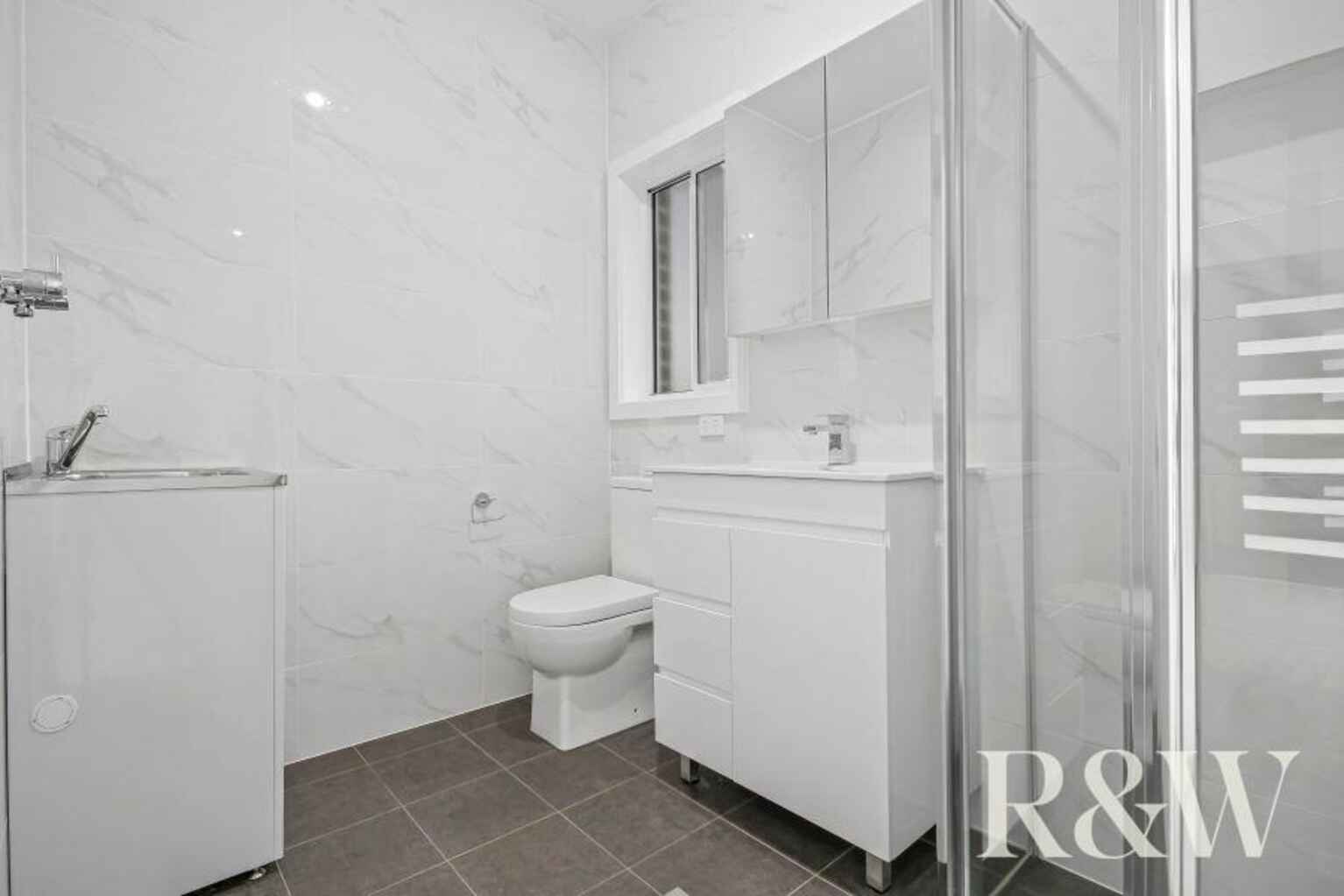 16a Arundel Park Drive St Clair