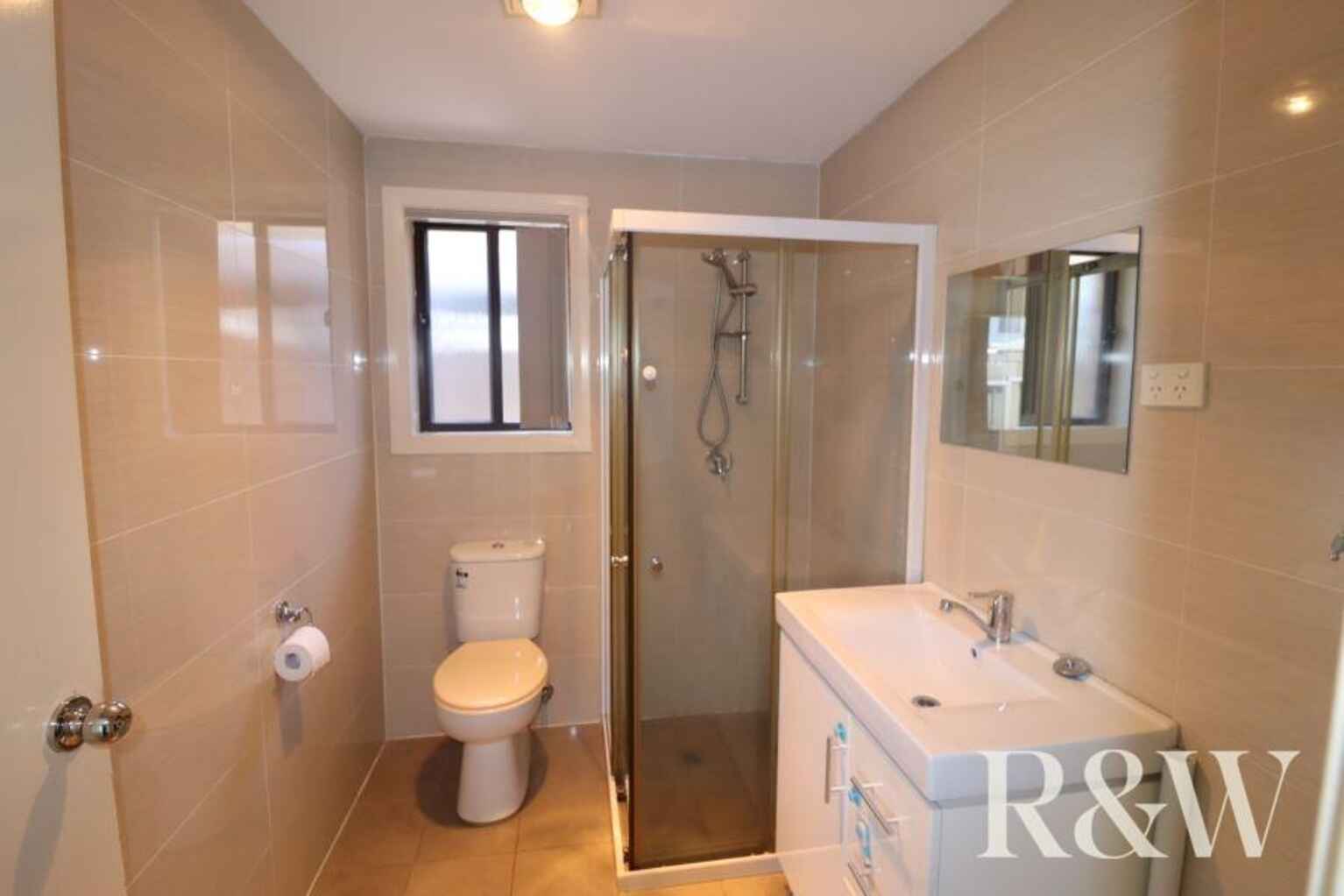 59A Cook Parade St Clair