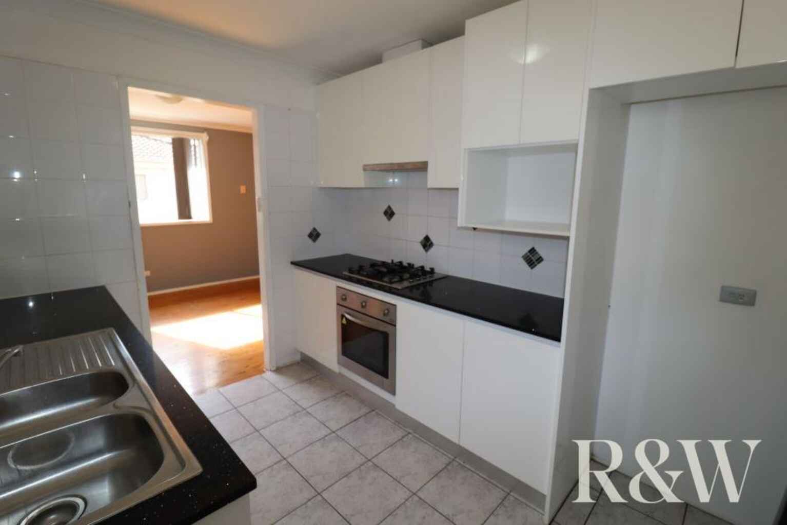 32 Denzil Avenue St Clair