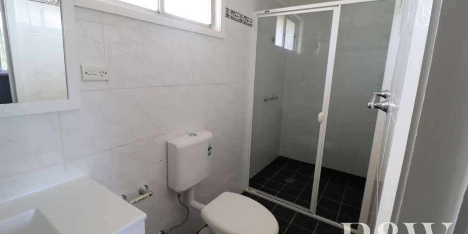 32 Denzil Avenue St Clair