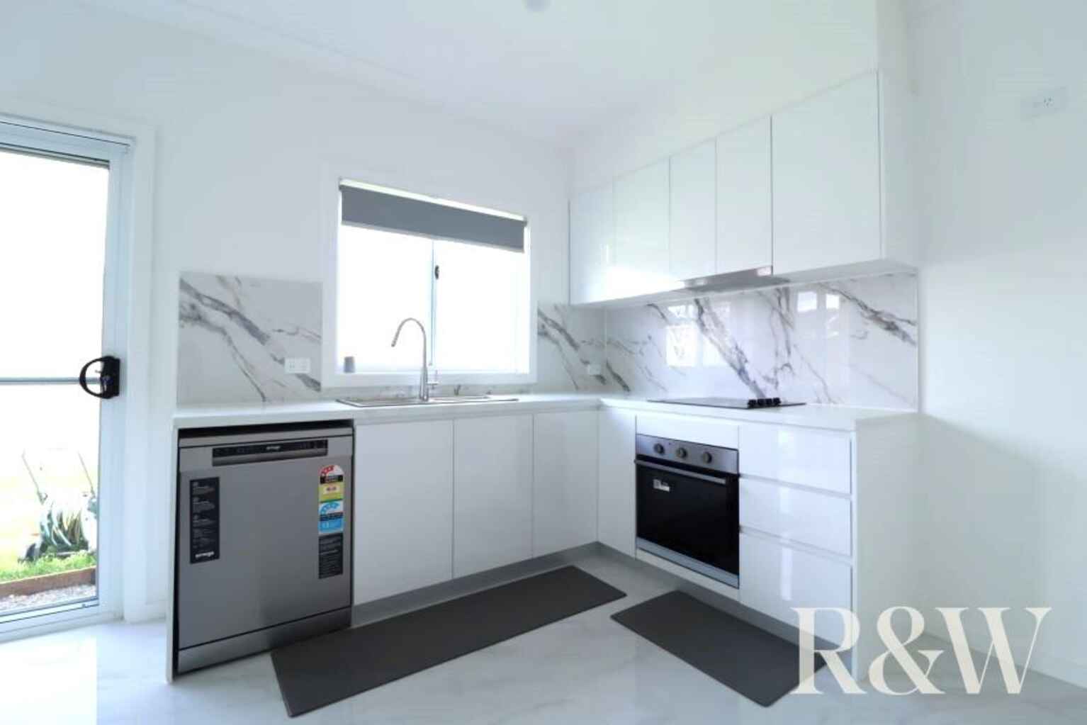 5A Augusta Place St Clair