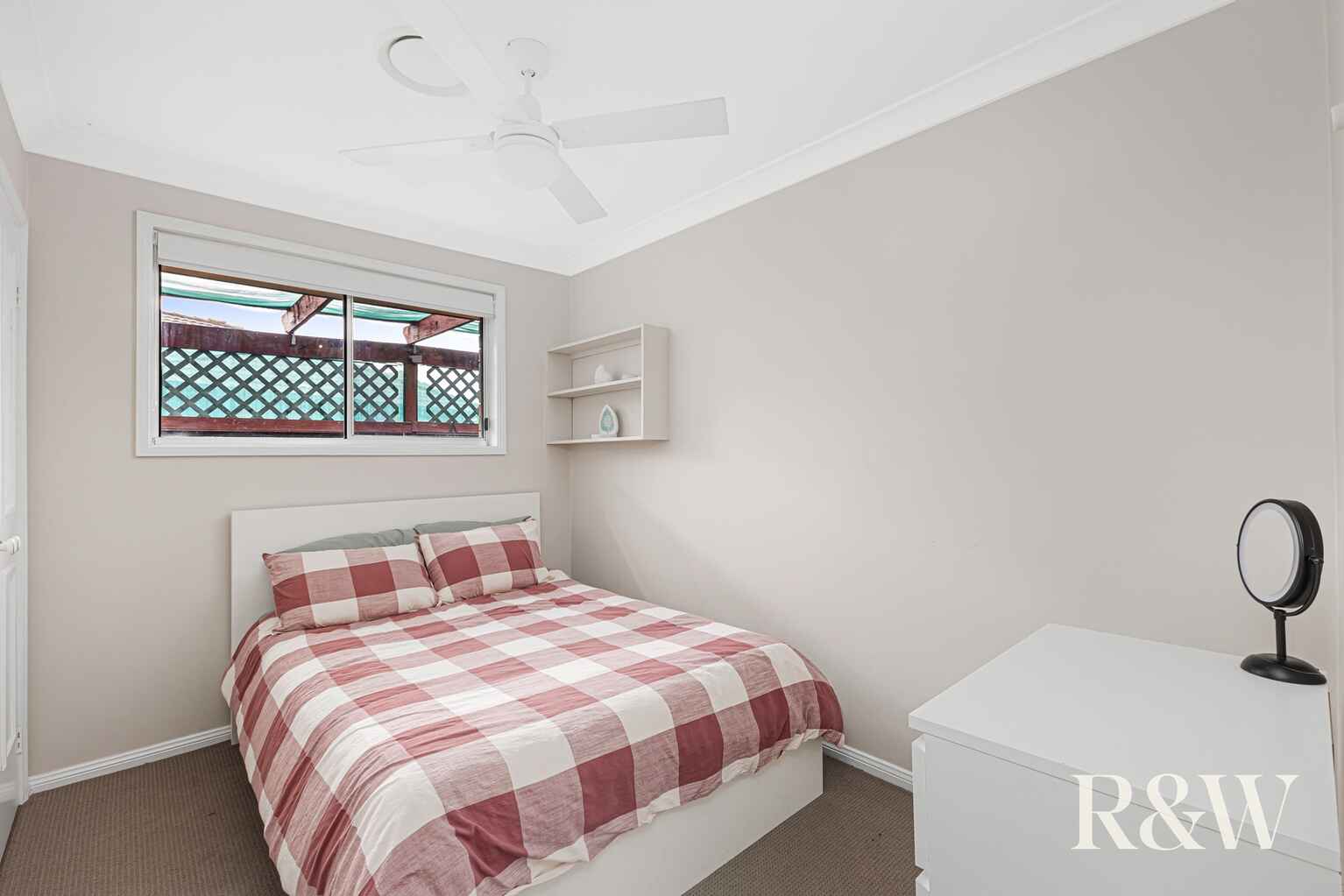 30 Francis Greenway Avenue St Clair 30 Francis Greenway Avenue St Clair