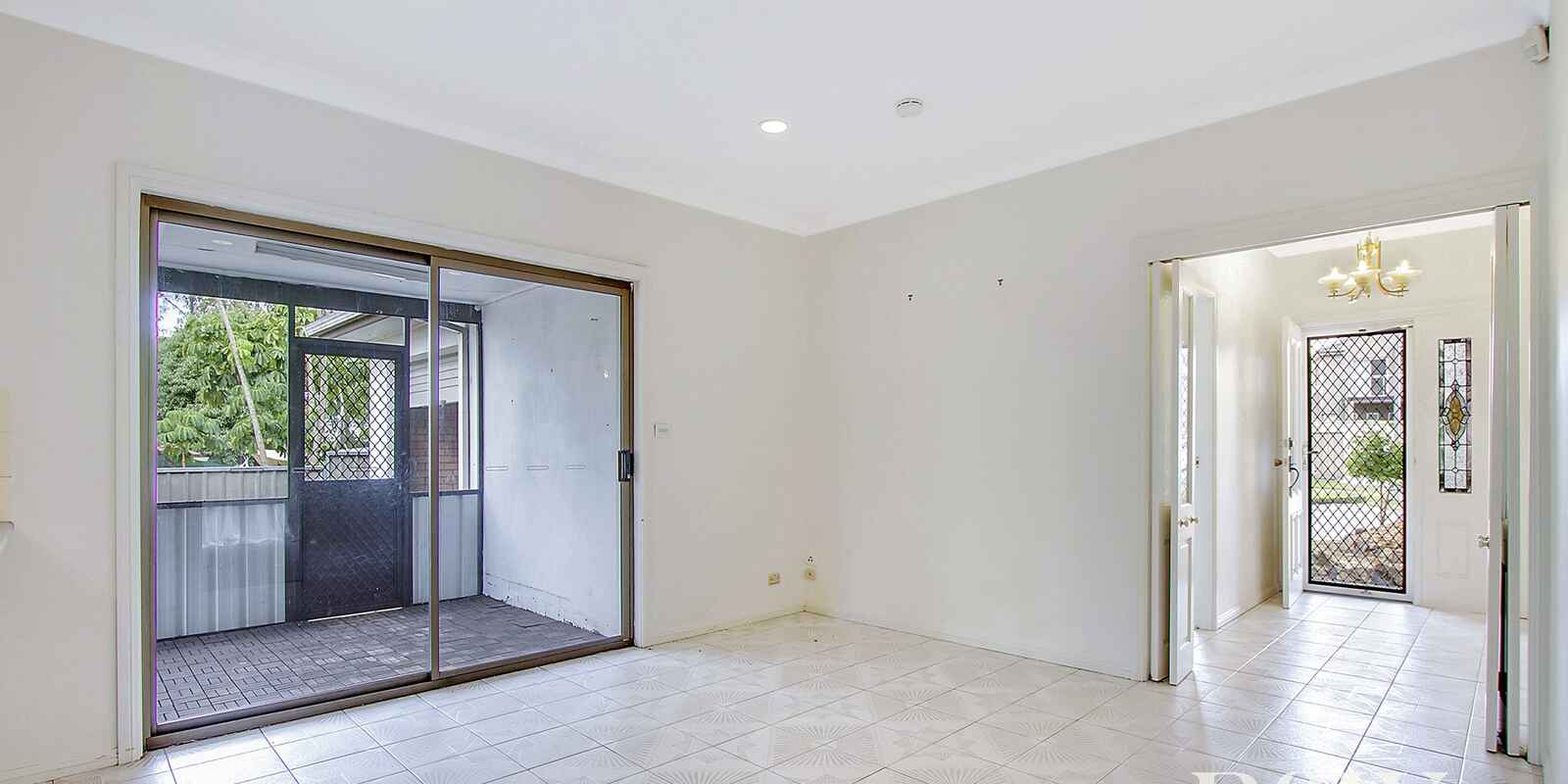 6 Mill Place St Clair