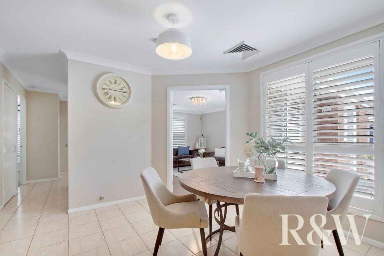 13 McIntyre Avenue St Clair