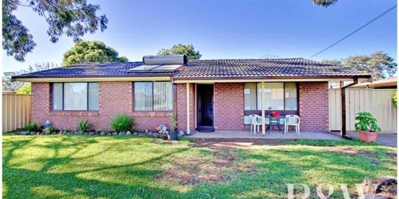 17 Greenway Avenue Shalvey