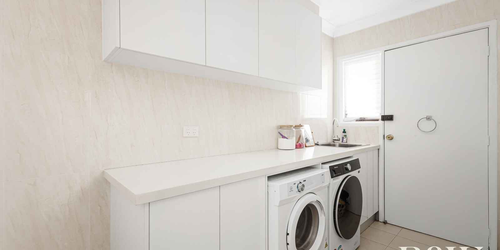 6 Ashwick Circuit St Clair