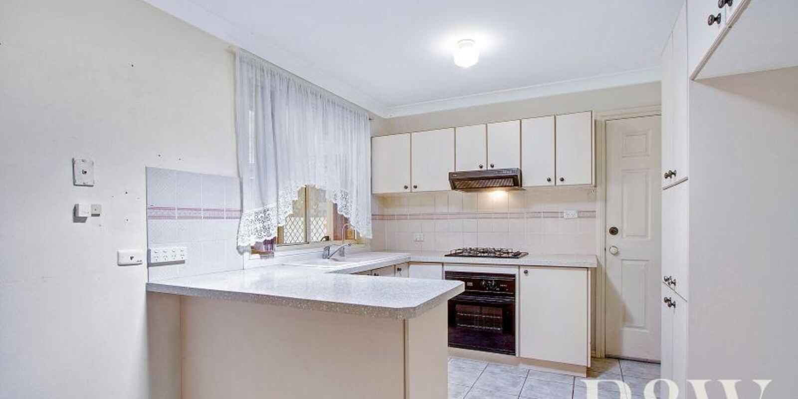 5 Shamrock Court St Clair