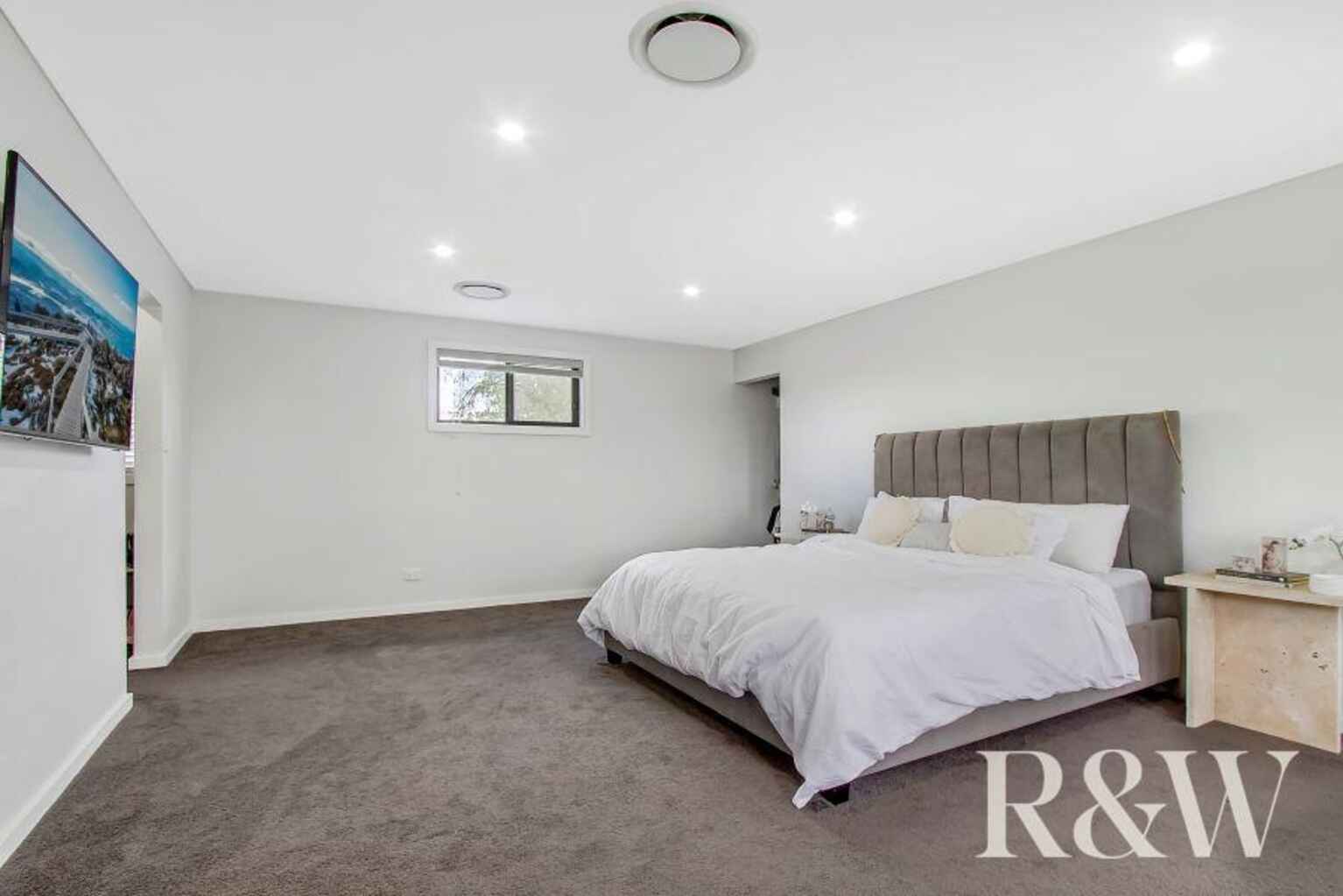 12A Starlight Place St Clair