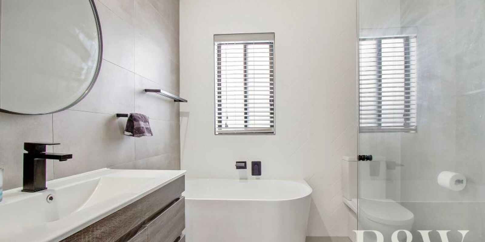 12A Starlight Place St Clair