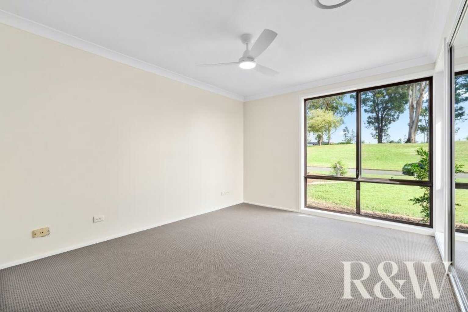 24 Fantail Crescent Erskine Park