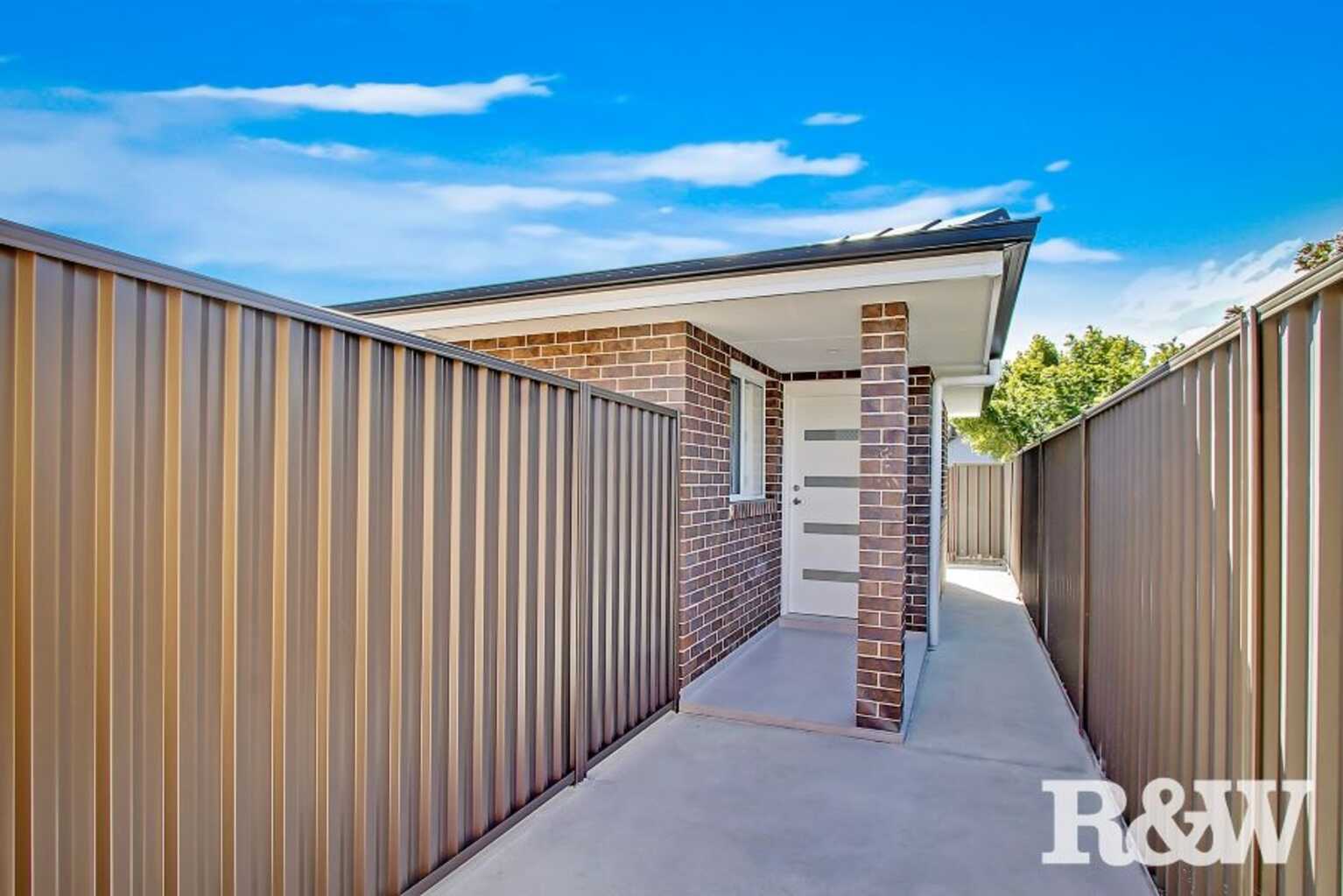 16A Mynah Close St Clair