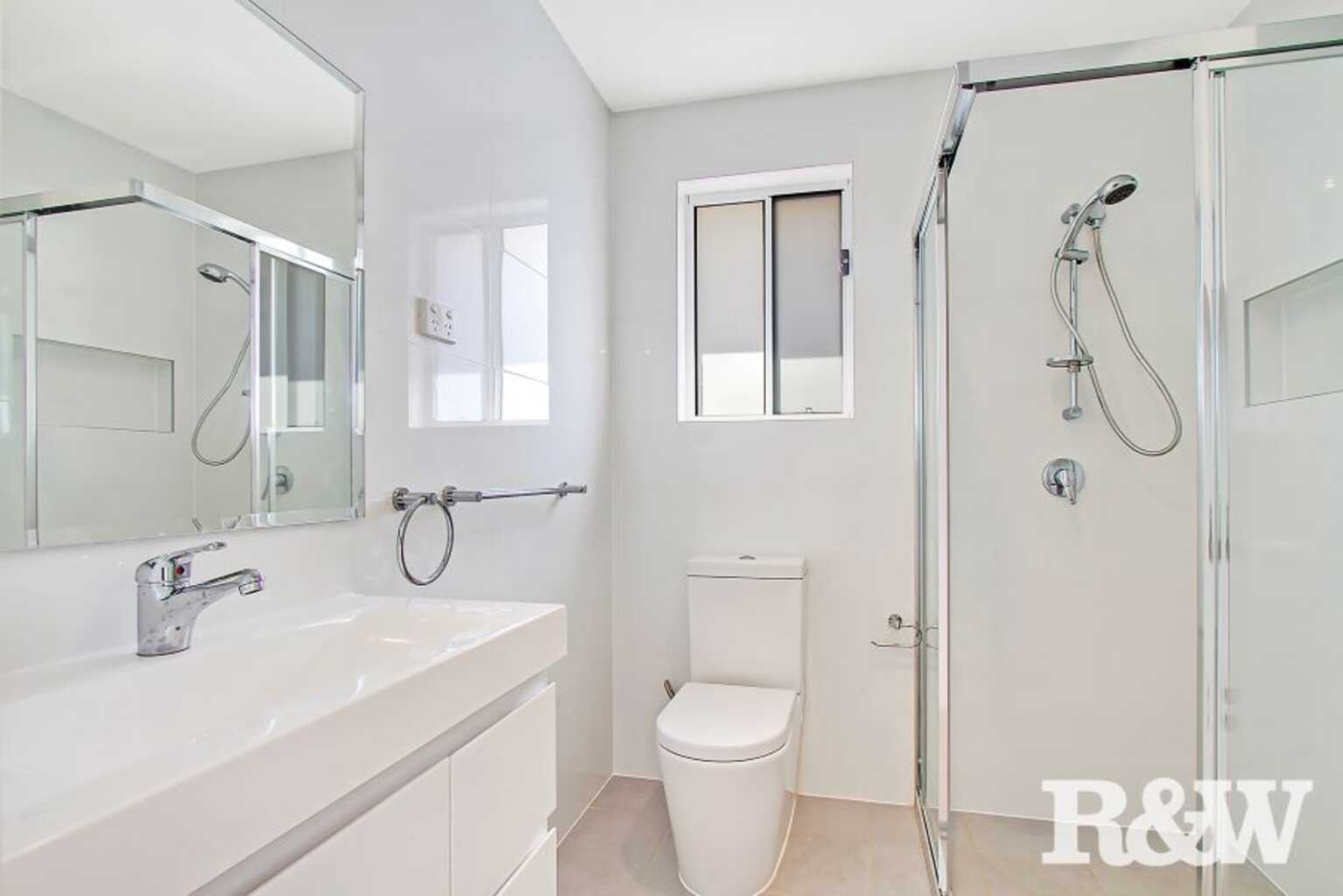 16A Mynah Close St Clair