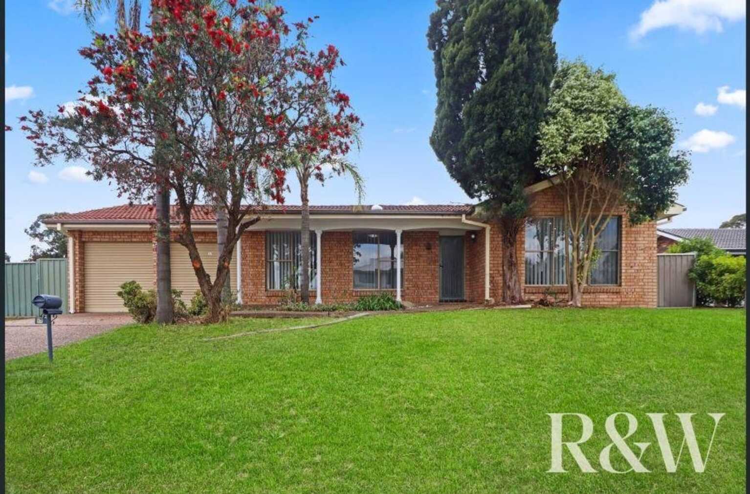 17 Rainbow Place St Clair