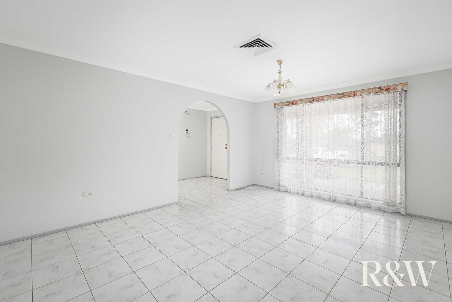 40 Peppertree Drive Erskine Park 40 Peppertree Drive Erskine Park