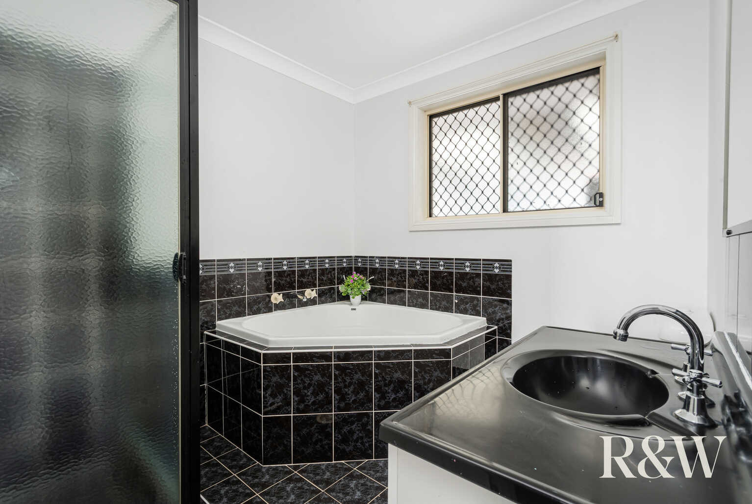 17 Mabuhay Grove Mount Druitt 17 Mabuhay Grove Mount Druitt