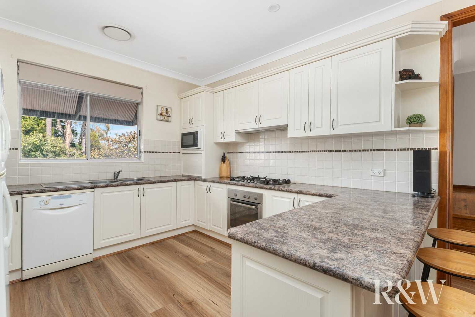 3 Caribou Close St Clair 3 Caribou Close St Clair