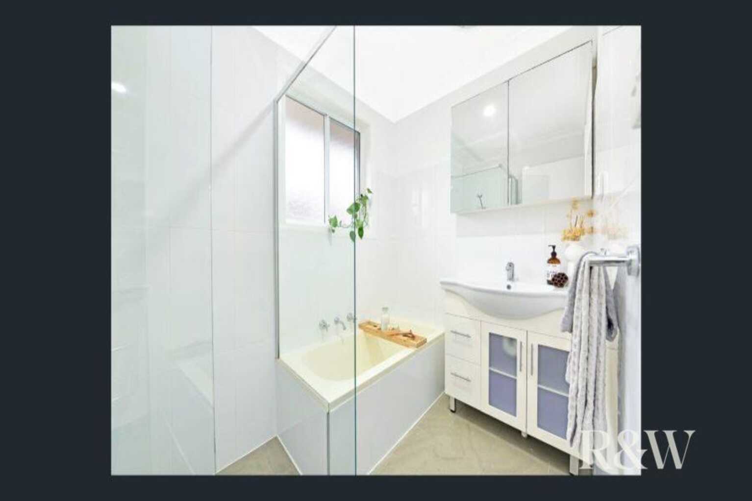 9 Trout Place St Clair