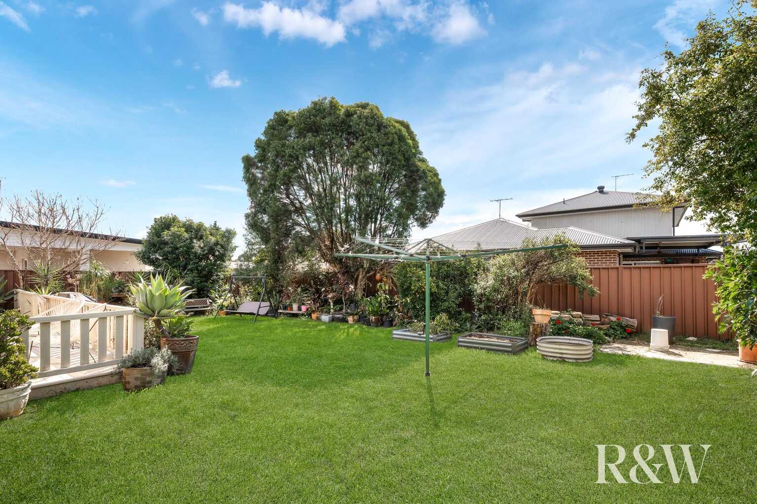 19 Rotorua Road St Clair 19 Rotorua Road St Clair
