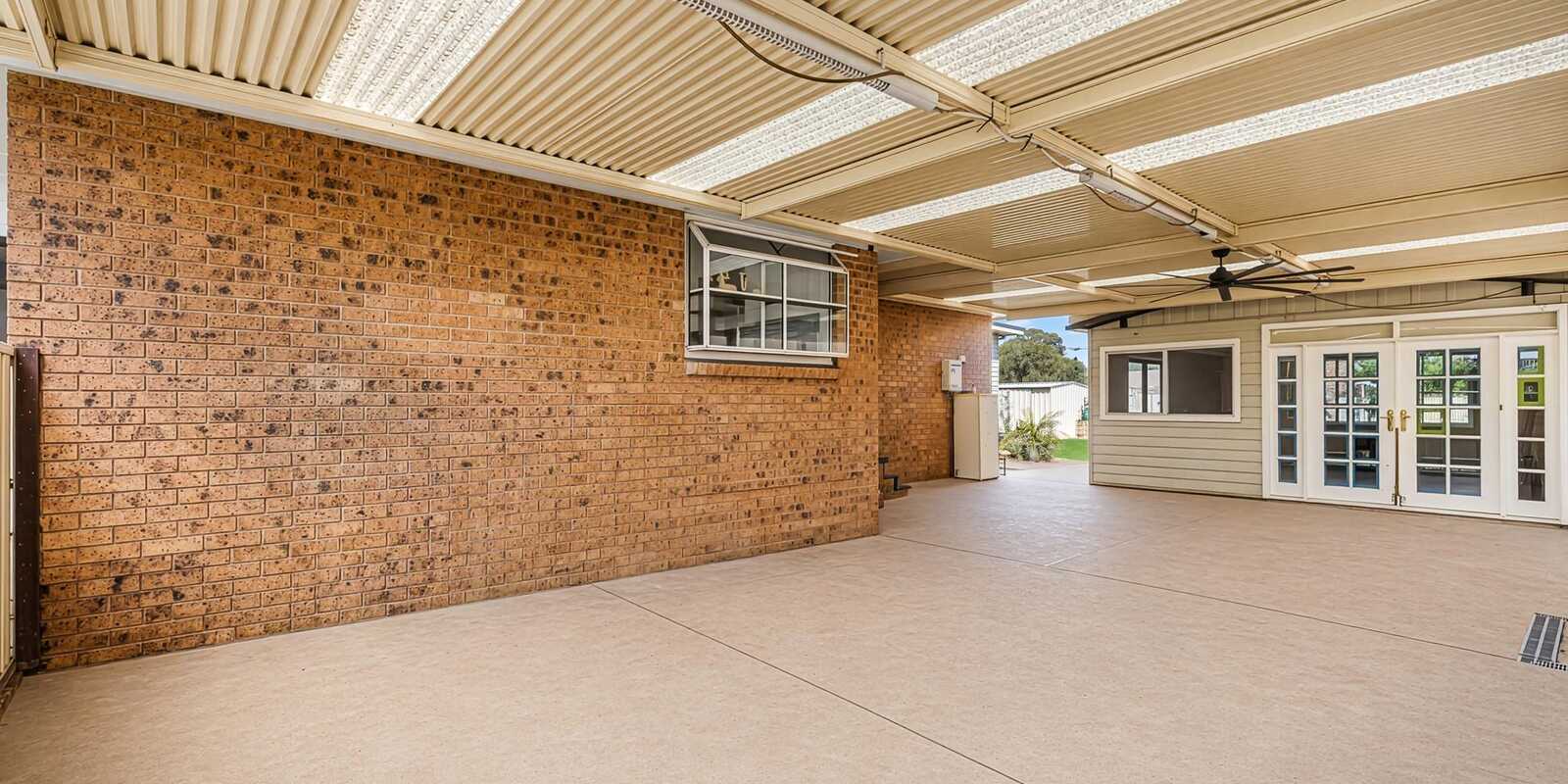 17 Macbeth Grove St Clair