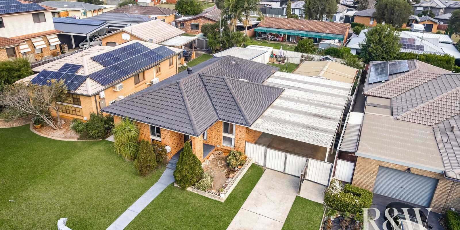 17 Macbeth Grove St Clair