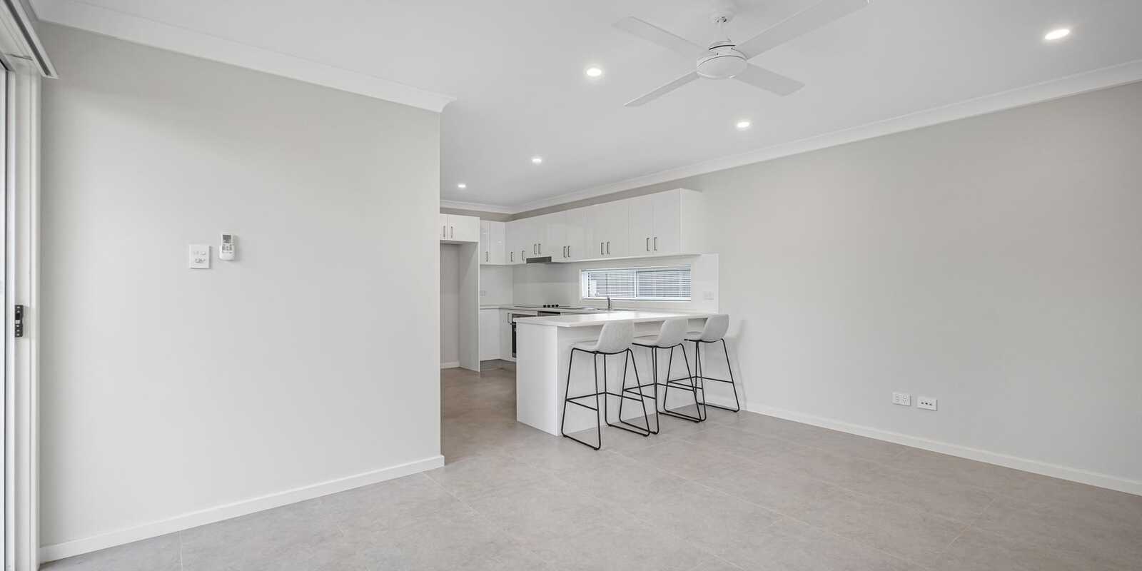 27 & 27A Ellsworth Drive Tregear