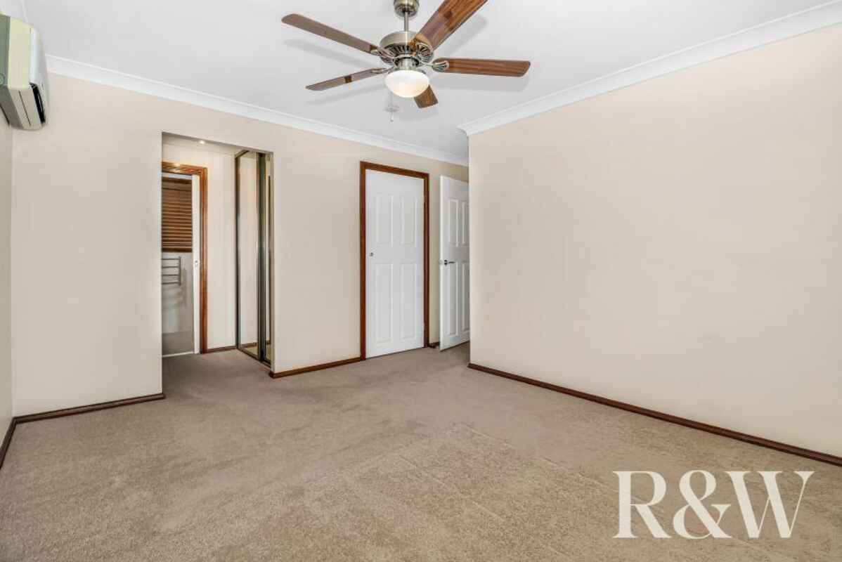 24 Lockheed Circuit St Clair