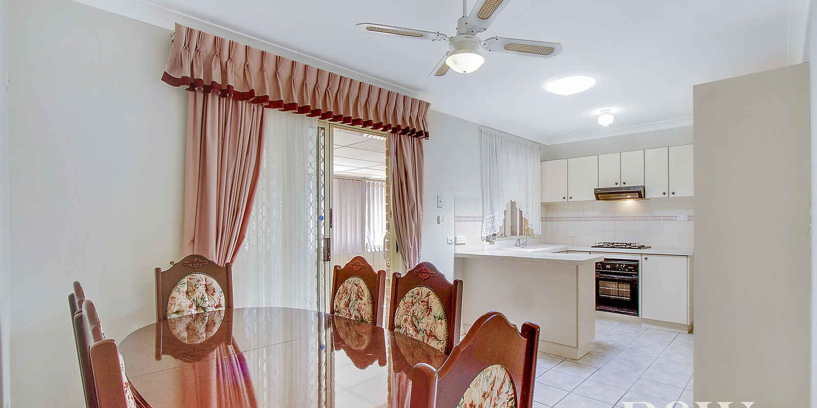 5 Shamrock Court St Clair