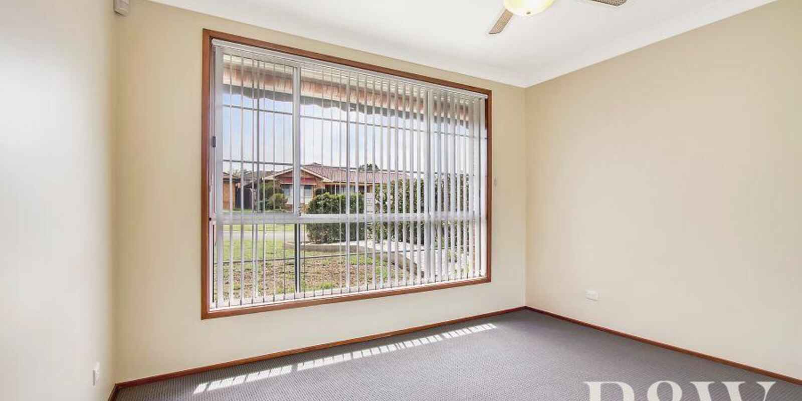 4 Sandalwood Avenue St Clair