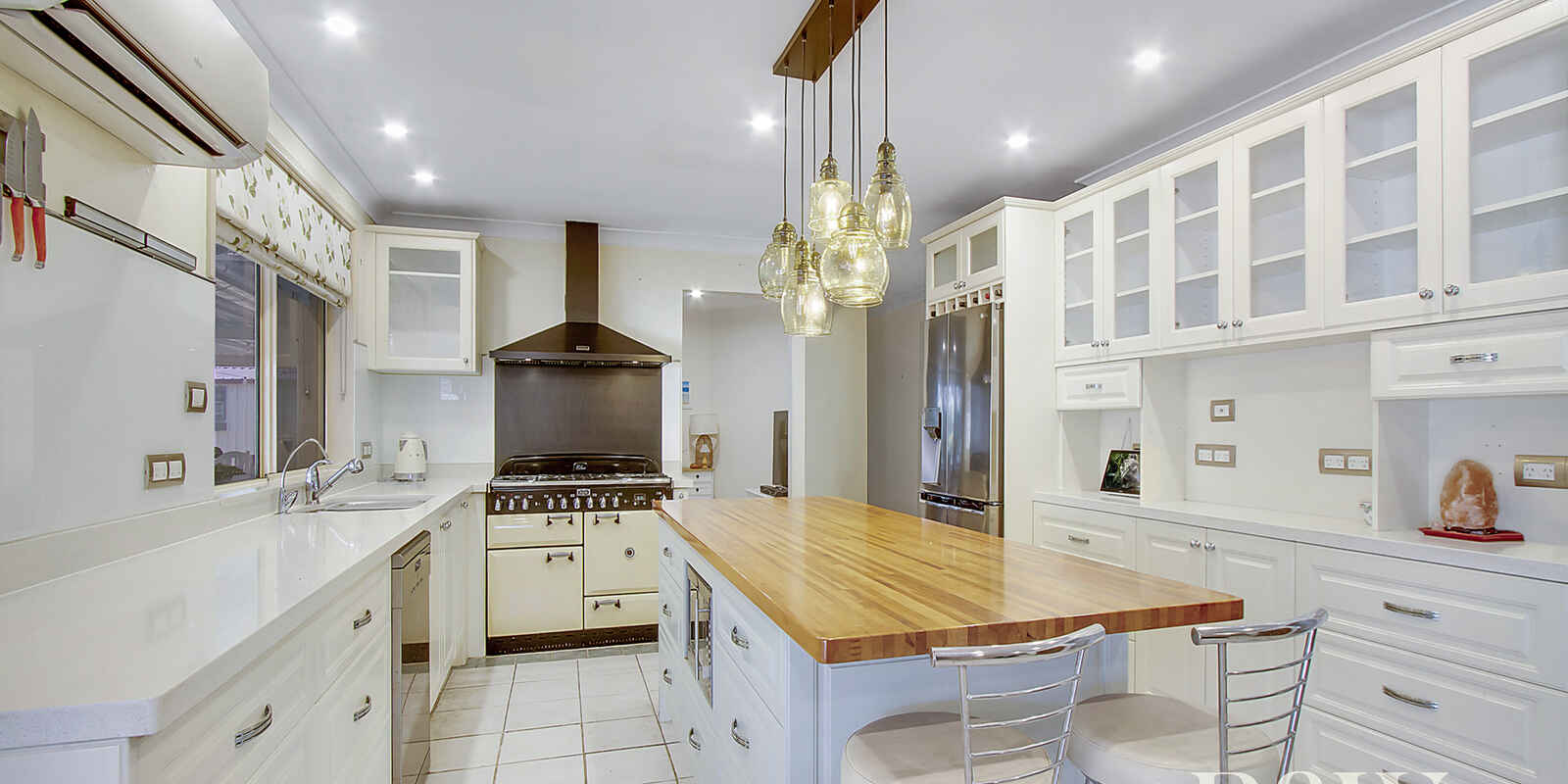 122 Explorers Way St Clair