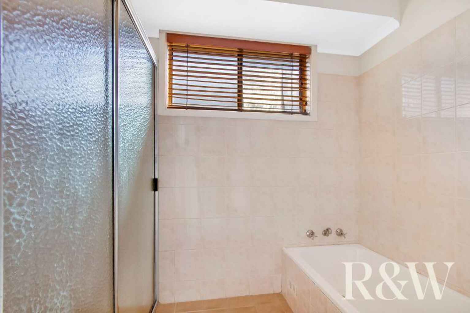 68 Windrush Circuit St Clair