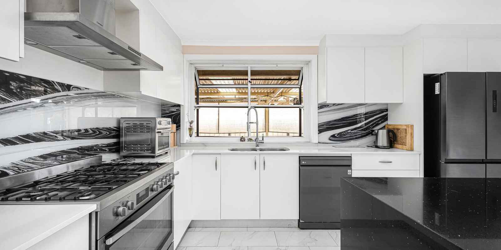 17 Macbeth Grove St Clair
